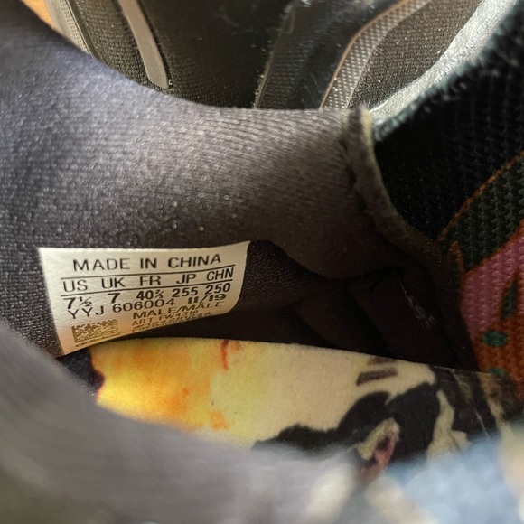 Adidas 2020 limited edition Ultra Boost Chinese New Year Collection - Picture 7 of 7